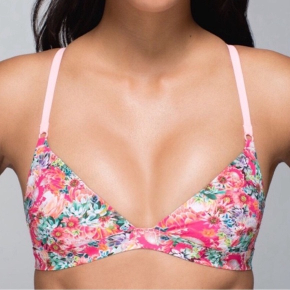Lululemon Floral Triangle Bikini Top Shanti Surf Swimsuit 6 Small - Picture 1 of 6